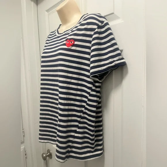 PLAY Comme des Garçons Navy White Striped T-shirt  red heart patch logo-L-EUC - Picture 6 of 10